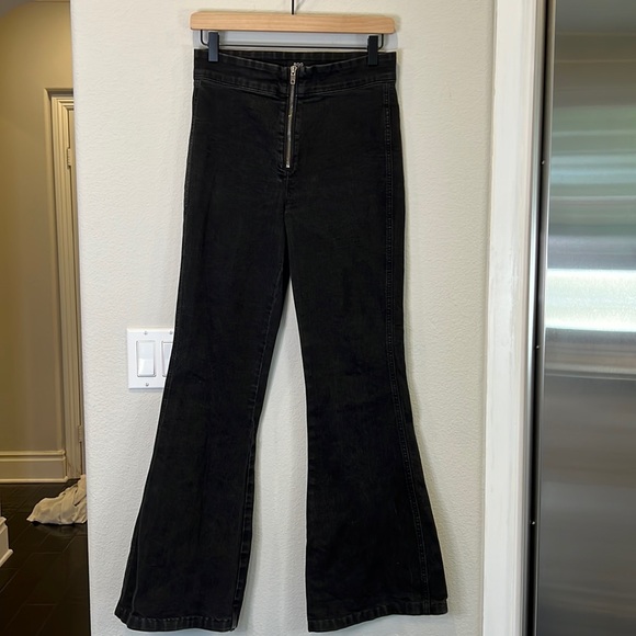 Urban Outfitters I BDG I Flat Front Flared Black Denim Jeans - Picture 2 of 9